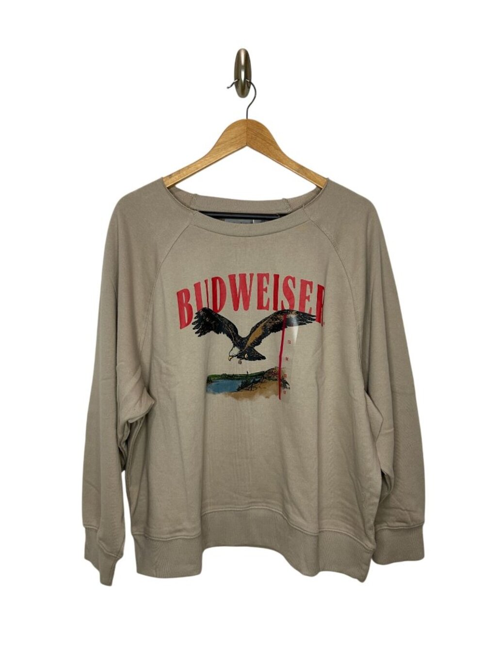 NEW Women's Budweiser Eagle Graphic Sweatshirt 1X, MSRP $21.99